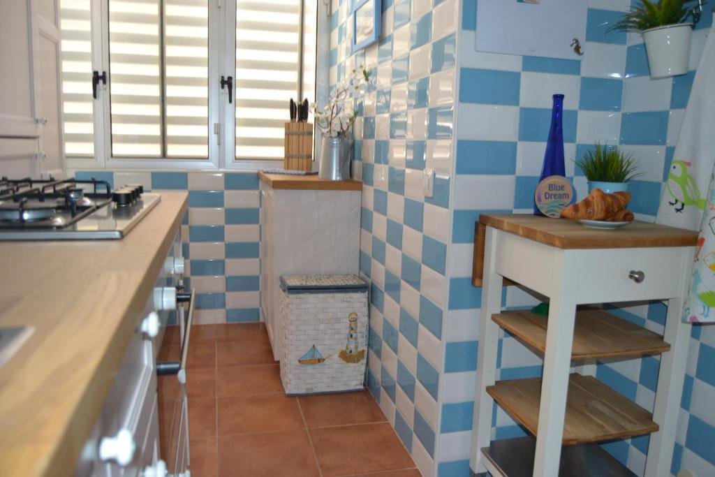 Apartamento Blue Dream in Radazul Tenerife. TailoredTenerifeHolidays.es best deals to rental your vacation stays.