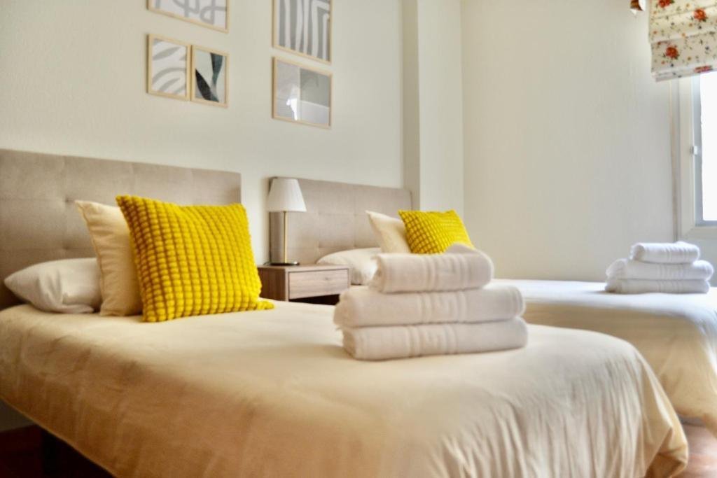 Apartamento Blue Dream in Radazul Tenerife. TailoredTenerifeHolidays.es best deals to rental your vacation stays.