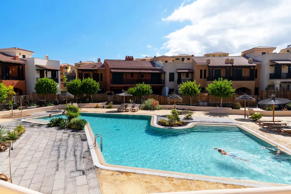 Villa with pool in Tenerife. Families and groups Villa with pool in Tenerife. Families and groups. SAN mIGUEL de Abona